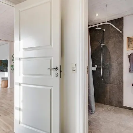 بيت للعطل Secluded Gem In *